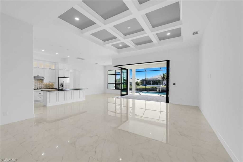 Image 18 of property listing at 1205 SE 20th CT, Cape Coral, FL 33990