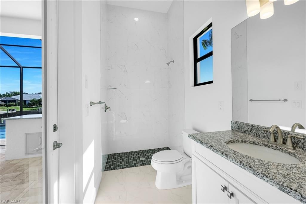 Image 30 of property listing at 1205 SE 20th CT, Cape Coral, FL 33990