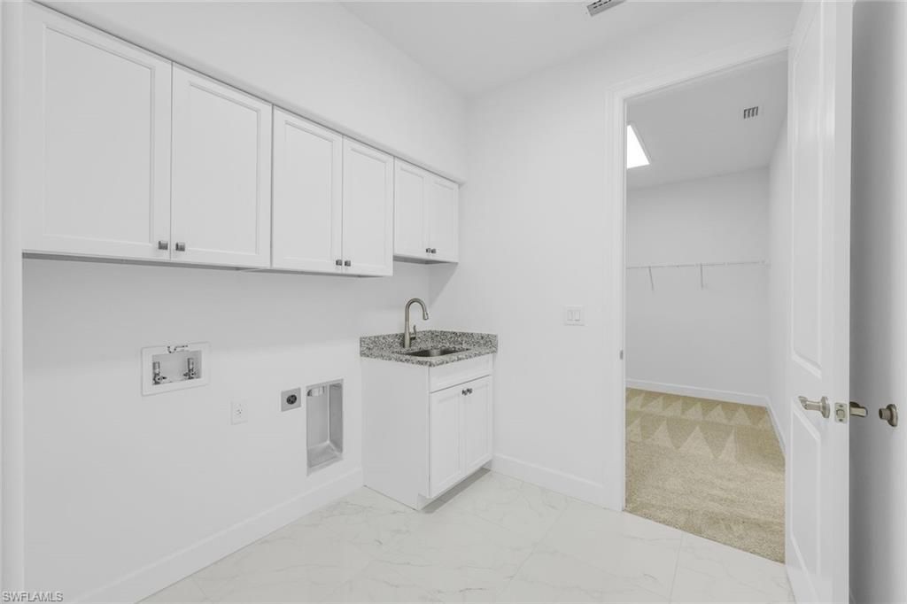 Image 38 of property listing at 1205 SE 20th CT, Cape Coral, FL 33990