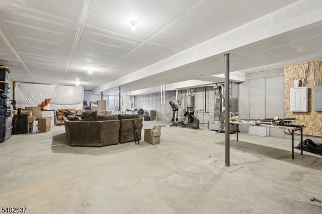 28 Dahlia Dr 28, Warren Twp., NJ 07059