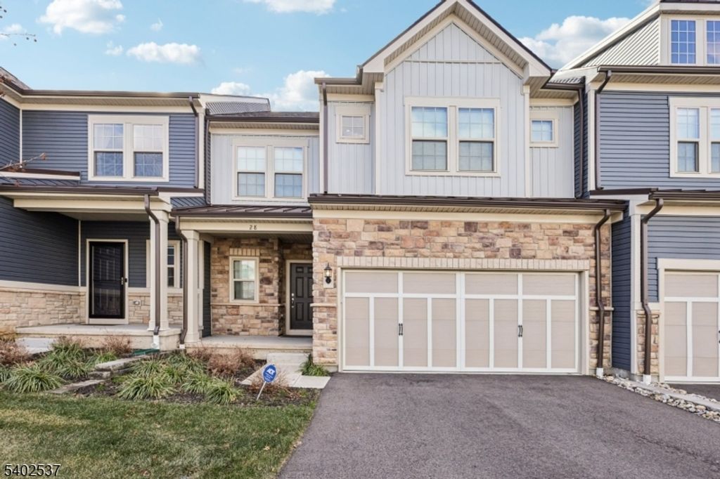 28 Dahlia Dr 28, Warren Twp., NJ 07059