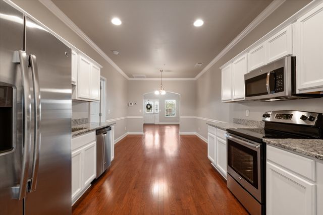 1040 Charlie Daniels Pkwy Apt 163, Mount Juliet, TN 37122