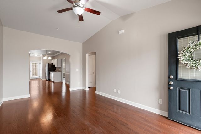 1040 Charlie Daniels Pkwy Apt 163, Mount Juliet, TN 37122