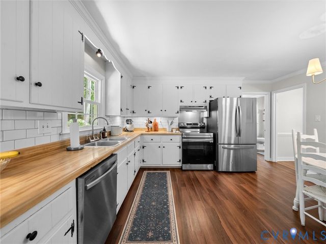 3307 Fox Chase Dr, Chesterfield, VA 23112