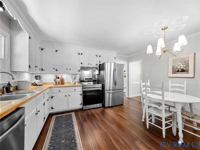 3307 Fox Chase Dr, Chesterfield, VA 23112