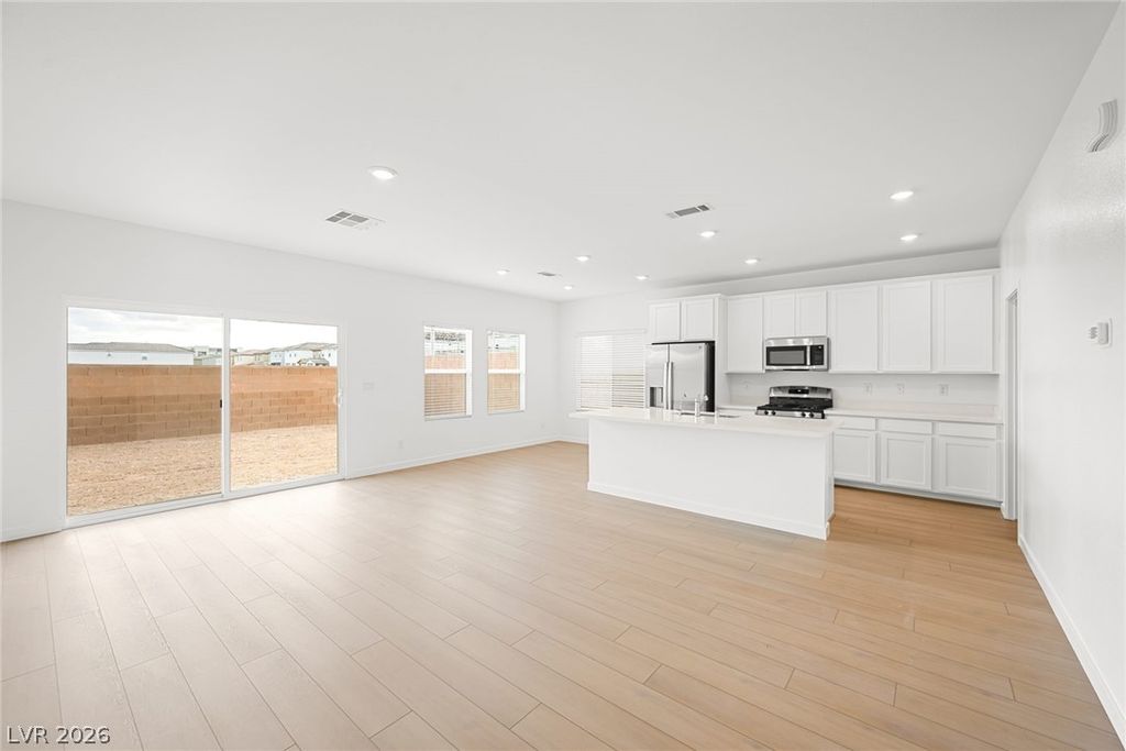 4051 Kalina Ridge Avenue, Las Vegas, NV 89139 — photo 5
