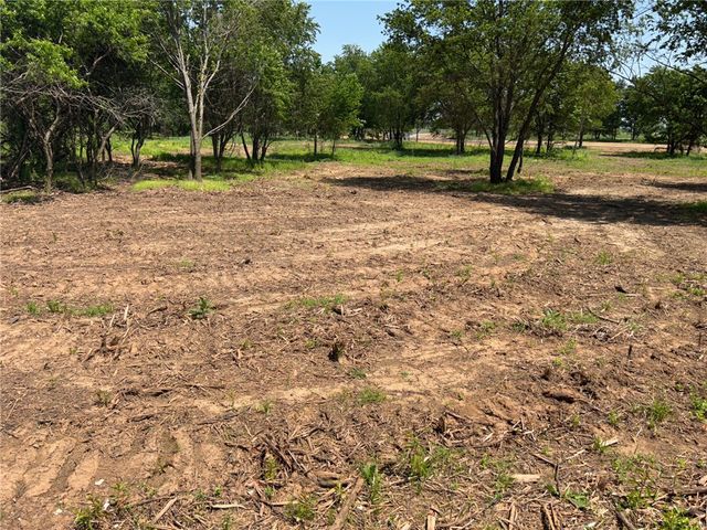 2020 Taylor Orchard Road, Gentry, AR 72734