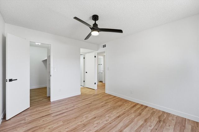 1942 S Emerson 107, Mesa, AZ 85210
