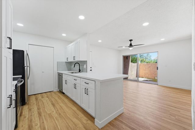 1942 S Emerson 107, Mesa, AZ 85210