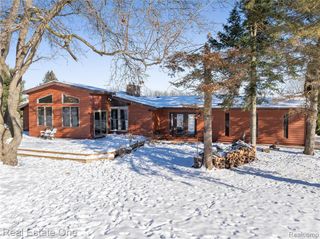1850 Hickory Hollow Lane, Dexter, MI 48130