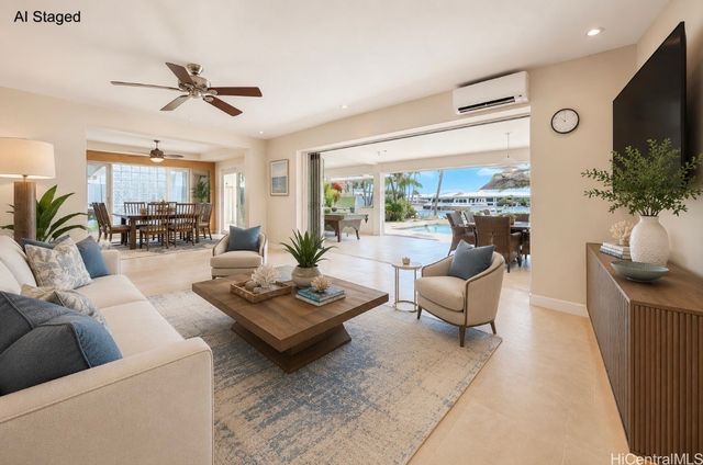 656 Kumukahi Place, Honolulu, HI 96825