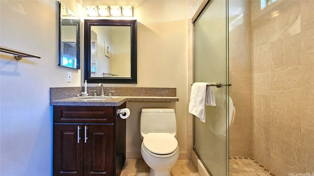 656 Kumukahi Place, Honolulu, HI 96825