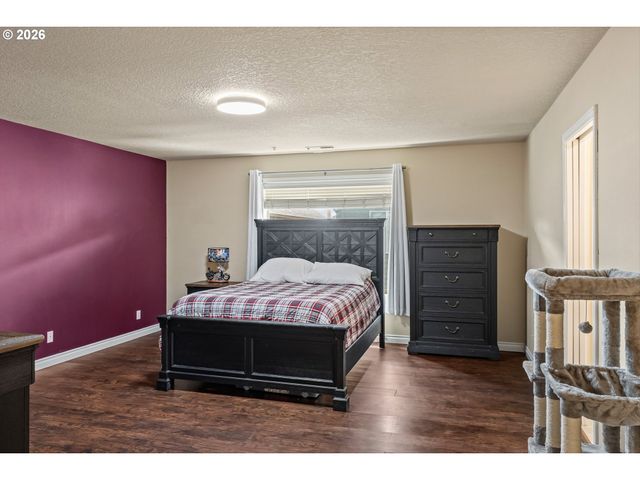 12671 VILLARD Pl, Oregon City, OR 97045