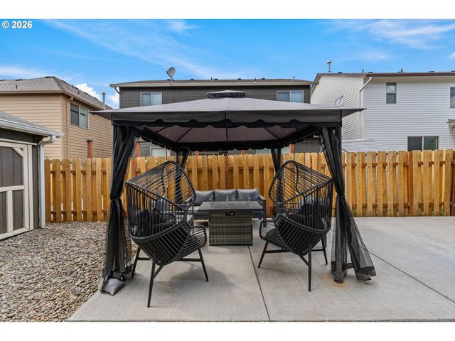 12671 VILLARD Pl, Oregon City, OR 97045