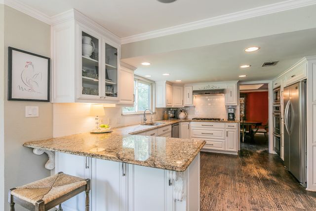 4153 Harvestwood Drive, Grapevine, TX 76051