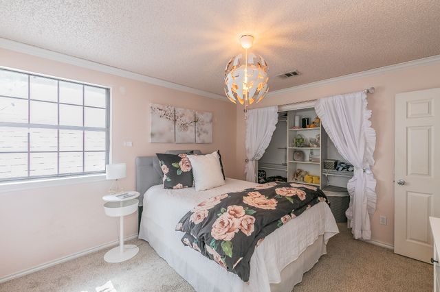 4153 Harvestwood Drive, Grapevine, TX 76051