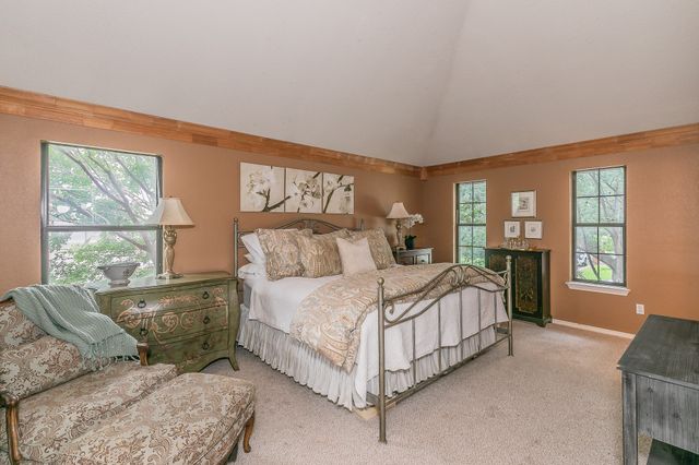 4153 Harvestwood Drive, Grapevine, TX 76051