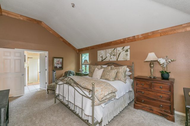 4153 Harvestwood Drive, Grapevine, TX 76051