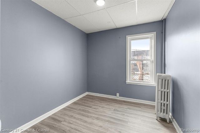 18634 Wood Street, Melvindale, MI 48122