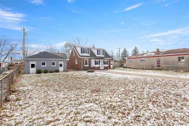 18634 Wood Street, Melvindale, MI 48122