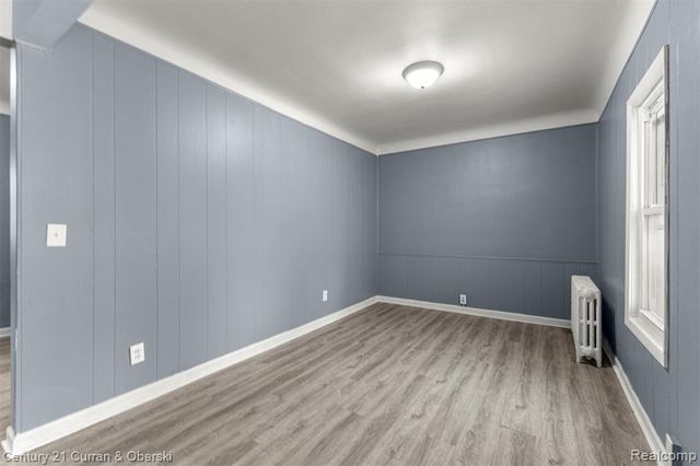 18634 Wood Street, Melvindale, MI 48122