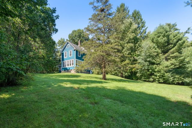 170 Southeast Road, New Hartford, CT 06057