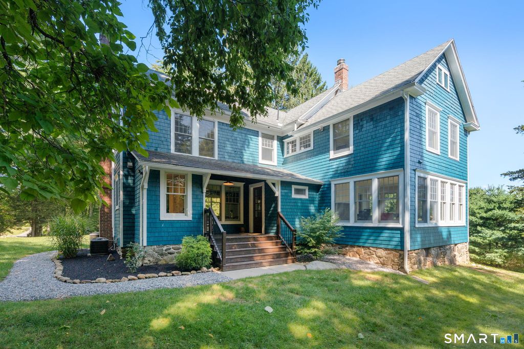 170 Southeast Road, New Hartford, CT 06057