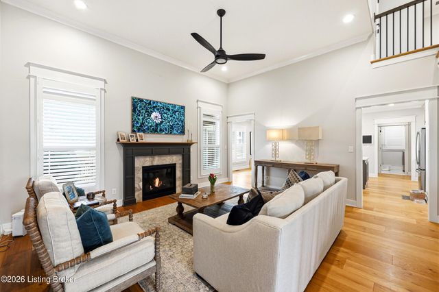 6200 Brentwood Ct, Crestwood, KY 40014