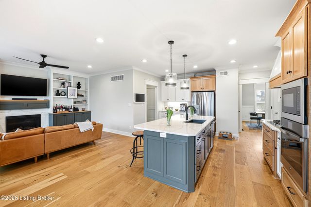 6200 Brentwood Ct, Crestwood, KY 40014
