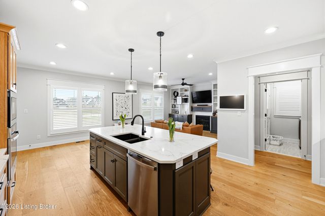 6200 Brentwood Ct, Crestwood, KY 40014