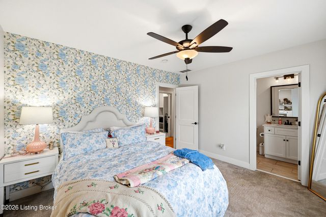 6200 Brentwood Ct, Crestwood, KY 40014