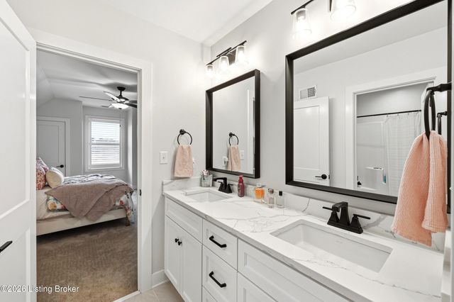 6200 Brentwood Ct, Crestwood, KY 40014