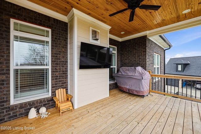 6200 Brentwood Ct, Crestwood, KY 40014