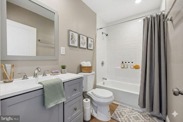 1338 WAGNER AVE, Philadelphia, PA 19141