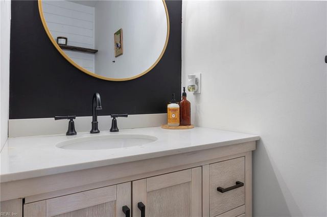 2433 Melstone CT, Virginia Beach, VA 23456