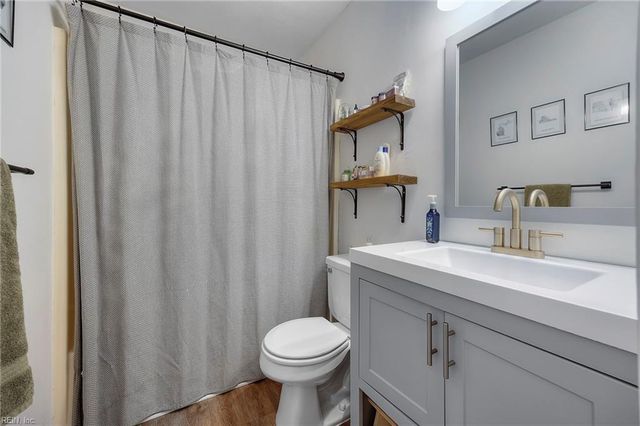 2433 Melstone CT, Virginia Beach, VA 23456