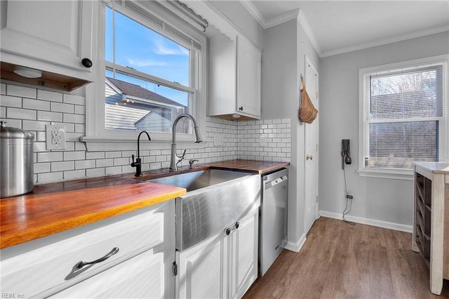 2433 Melstone CT, Virginia Beach, VA 23456