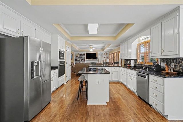 4299 Donerail Drive, Snellville, GA 30039