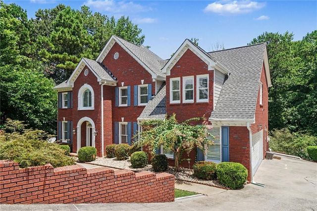 4299 Donerail Drive, Snellville, GA 30039