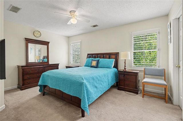 4299 Donerail Drive, Snellville, GA 30039