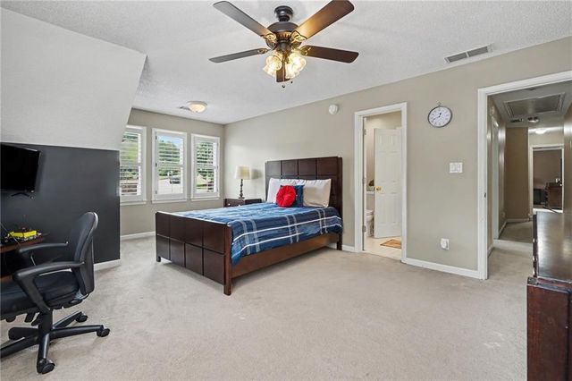 4299 Donerail Drive, Snellville, GA 30039
