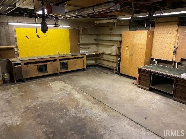 730 lillian Avenue, Fort Wayne, IN 46808