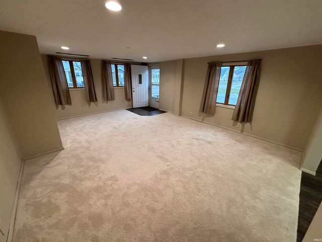 730 lillian Avenue, Fort Wayne, IN 46808