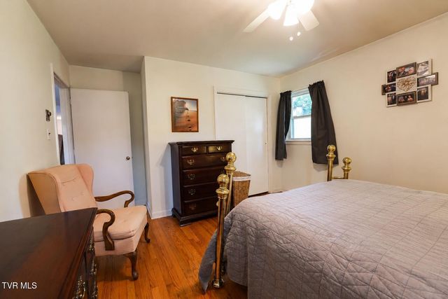 20495 Blue Spruce Road, Bristol, VA 24202