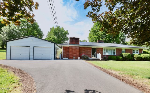 20495 Blue Spruce Road, Bristol, VA 24202