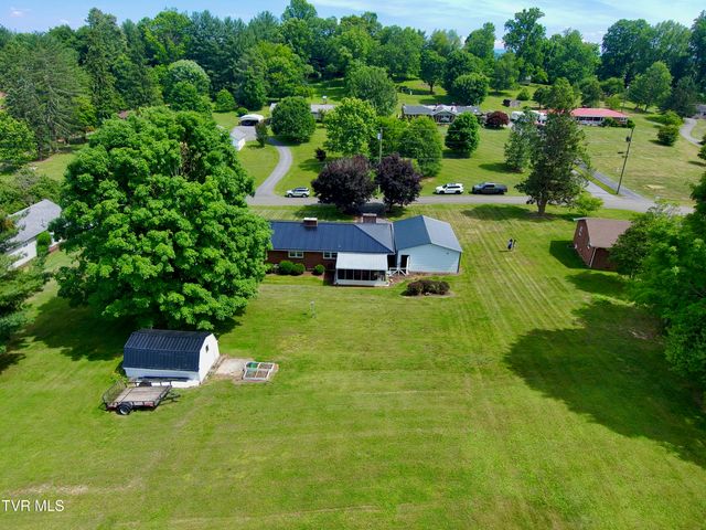 20495 Blue Spruce Road, Bristol, VA 24202