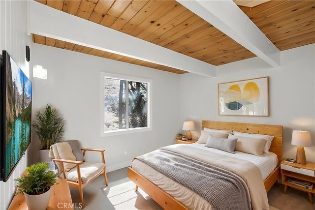 26980 Everest, Lake Arrowhead, CA 92317