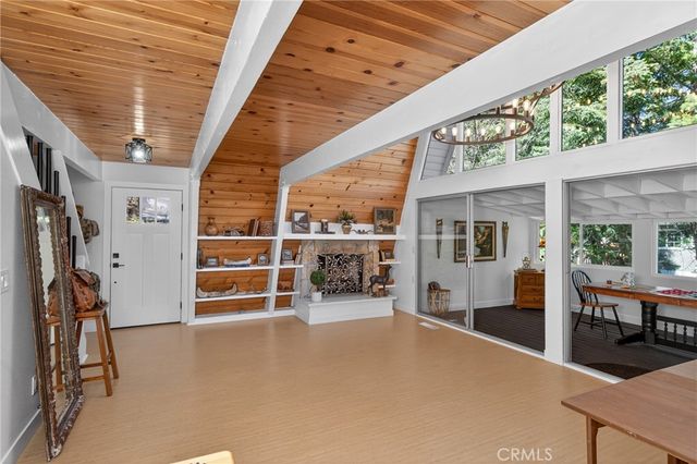 26980 Everest, Lake Arrowhead, CA 92317