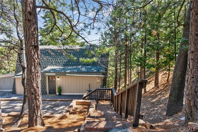 26980 Everest, Lake Arrowhead, CA 92317