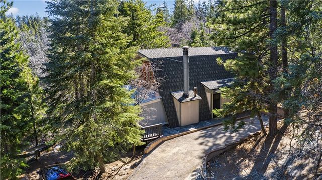 26980 Everest, Lake Arrowhead, CA 92317
